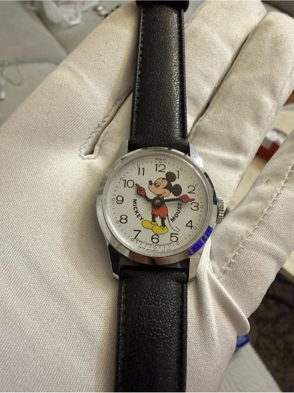 Vintage 1970s Bradley Mickey Mouse Mechanical Watch 015 Swiss Made Disney 30mm